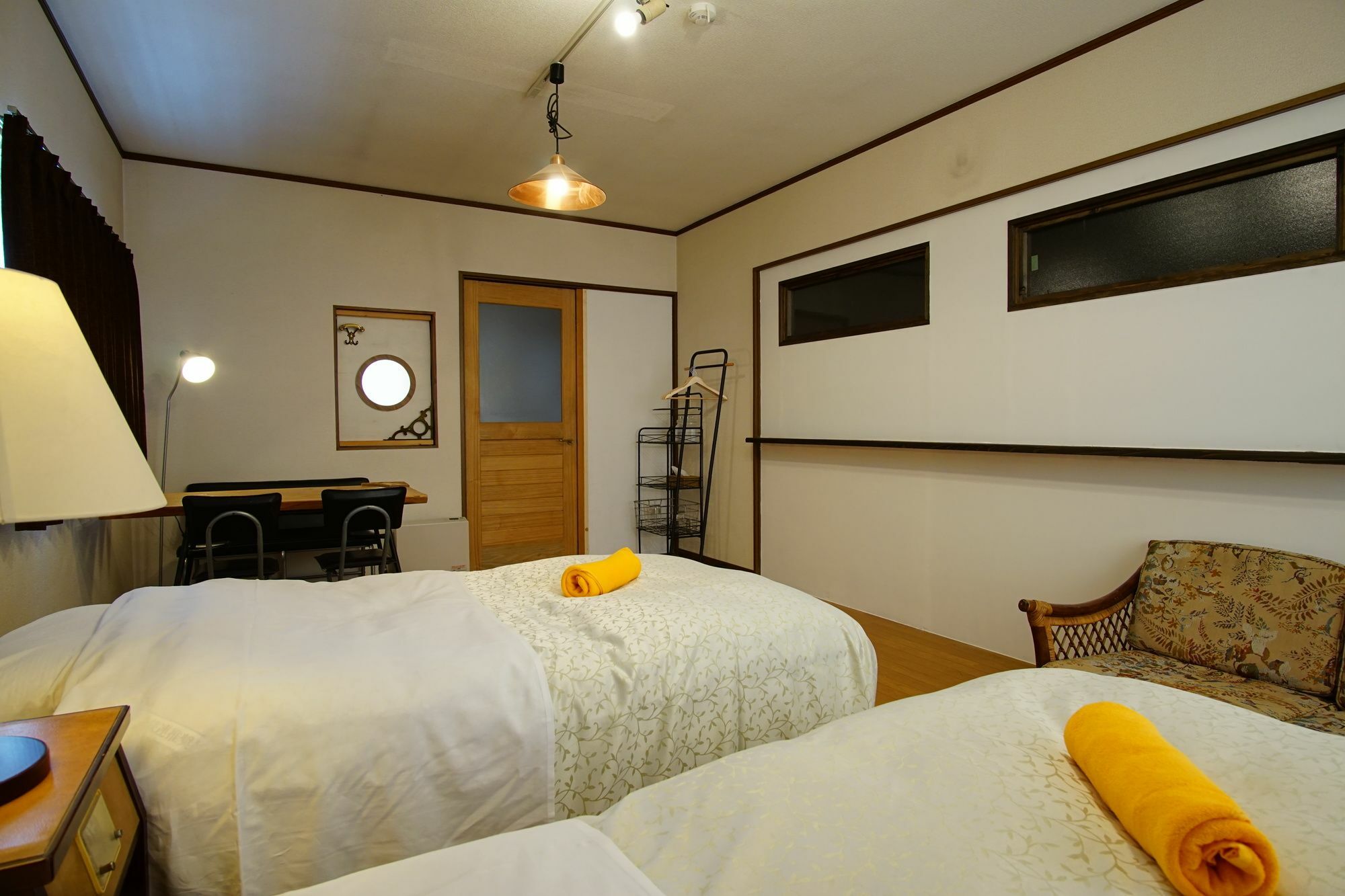 Hakuba Station Guesthouse En Eksteriør bilde