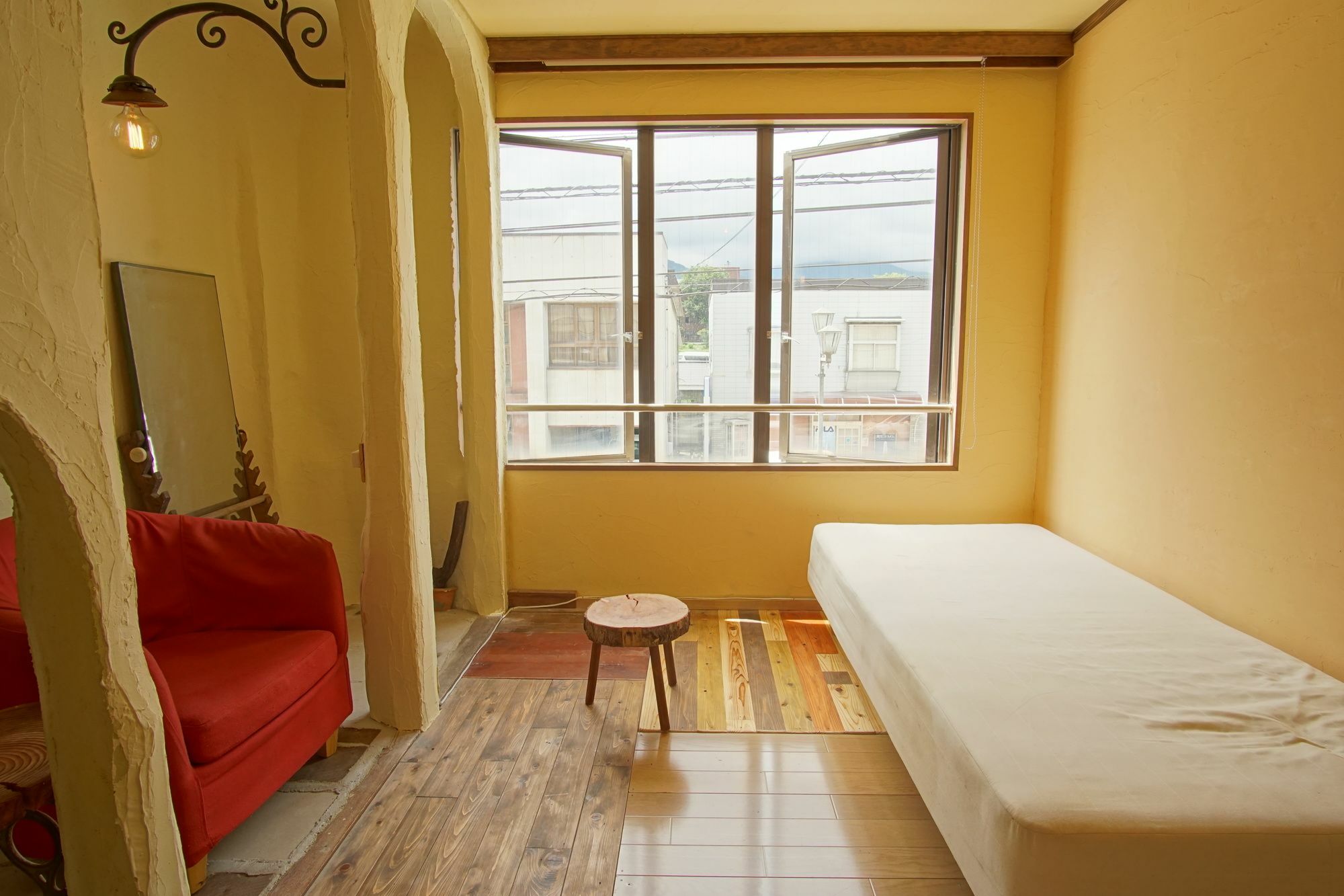 Hakuba Station Guesthouse En Eksteriør bilde