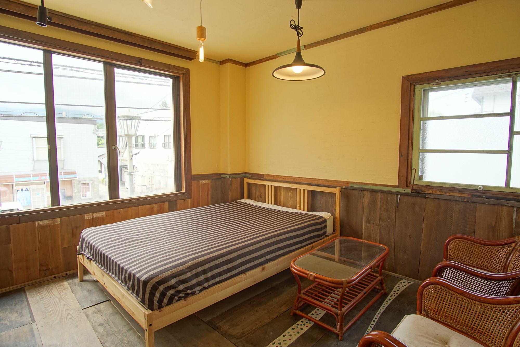 Hakuba Station Guesthouse En Eksteriør bilde