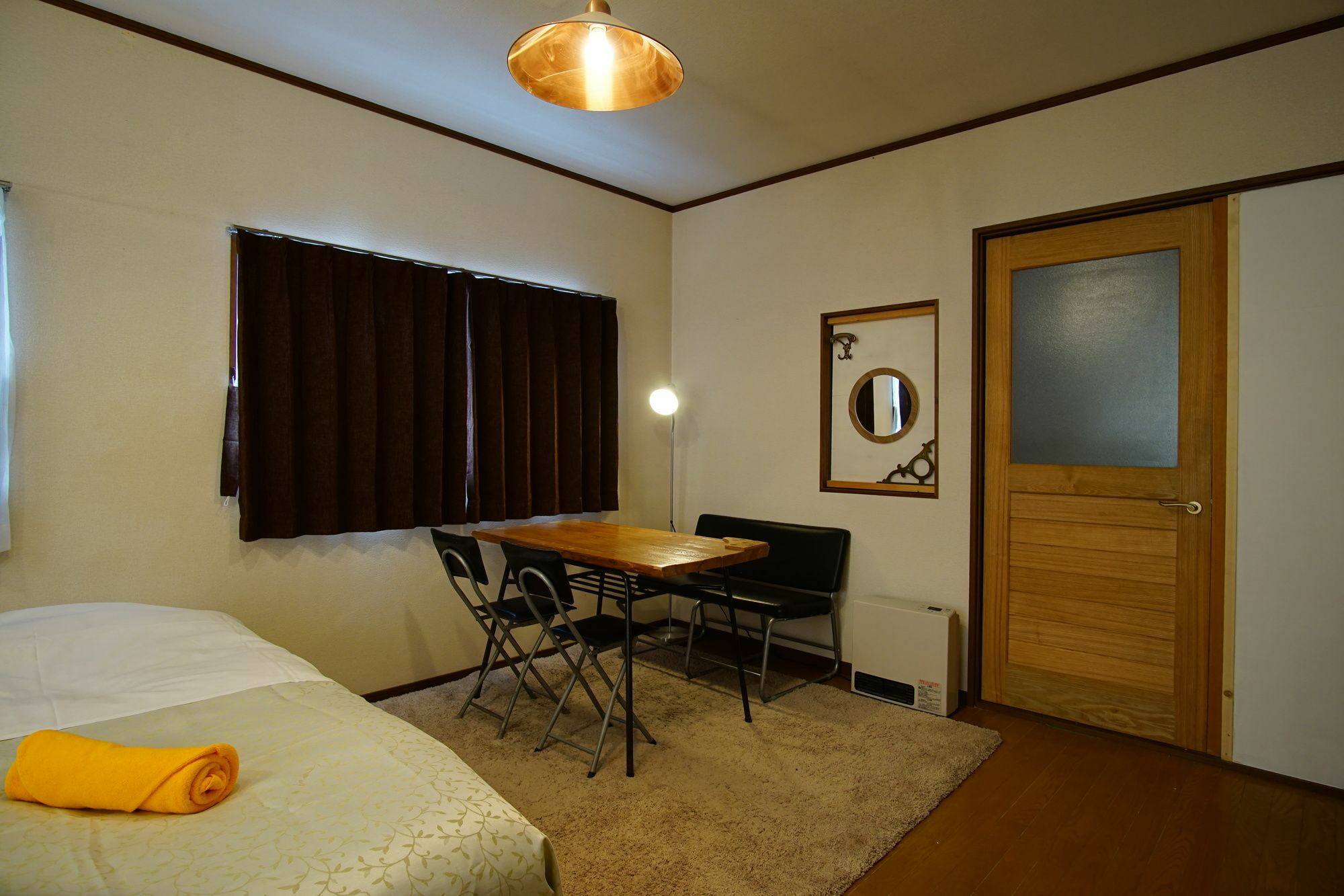 Hakuba Station Guesthouse En Eksteriør bilde