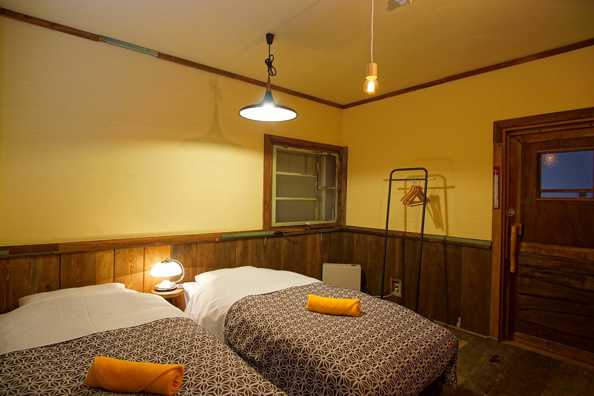 Hakuba Station Guesthouse En Eksteriør bilde