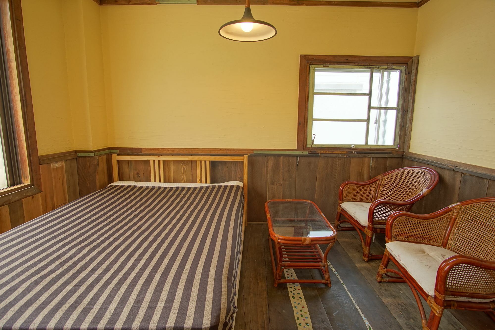 Hakuba Station Guesthouse En Eksteriør bilde
